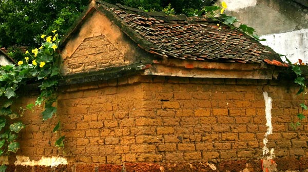 Duong Lam Ancient Village