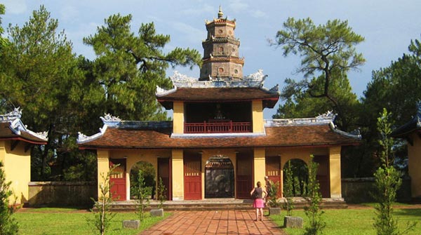 Thien Mu Pagoda