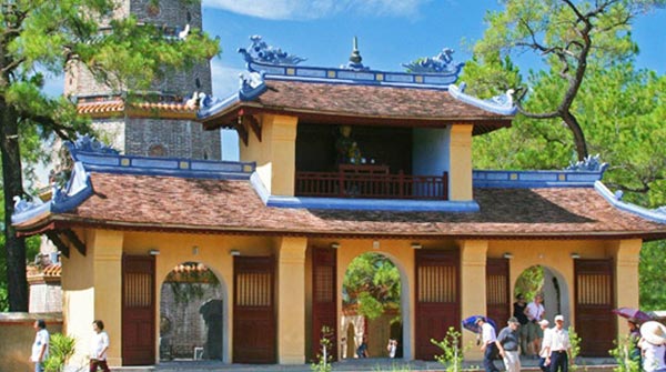 Thien Mu Pagoda