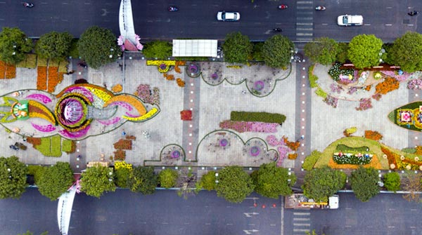 Nguyen Hue Walking Street