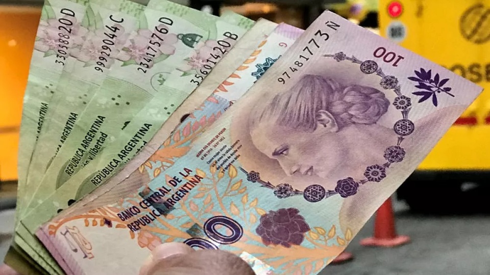 Exchange Vietnamese currency from Argentina Peso