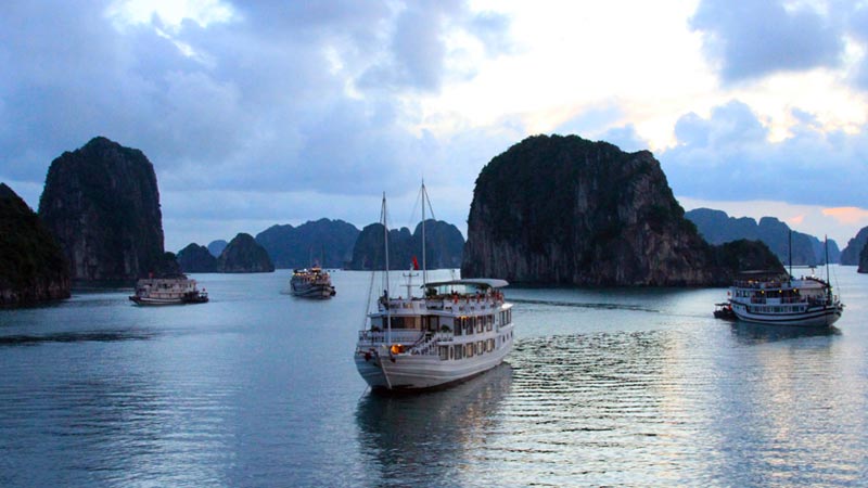 It's easy to plan a Vietnam tour from South Africa