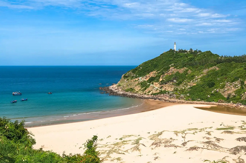Dai Lanh Beach