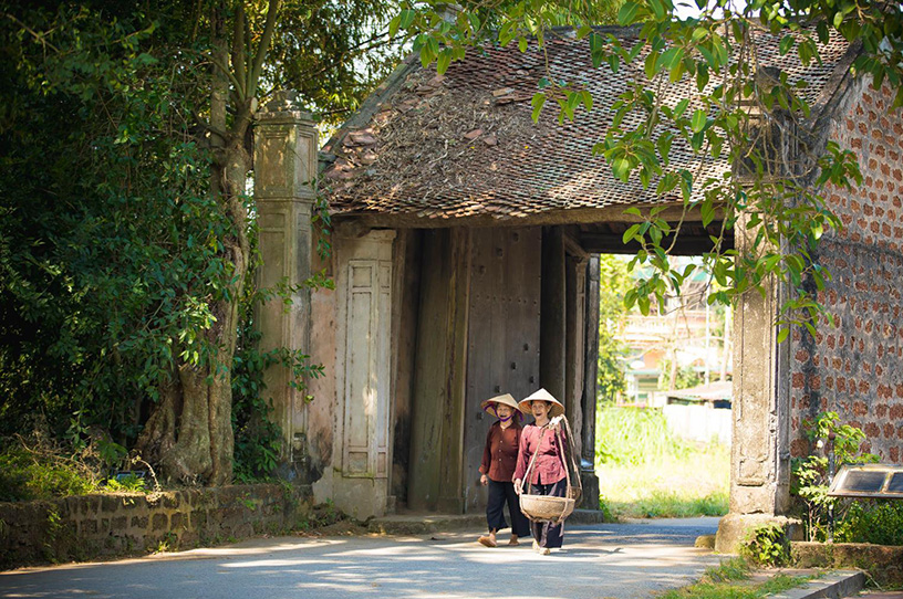 Duong Lam Ancient Village