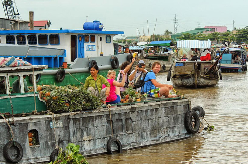 Tra On Floating Market