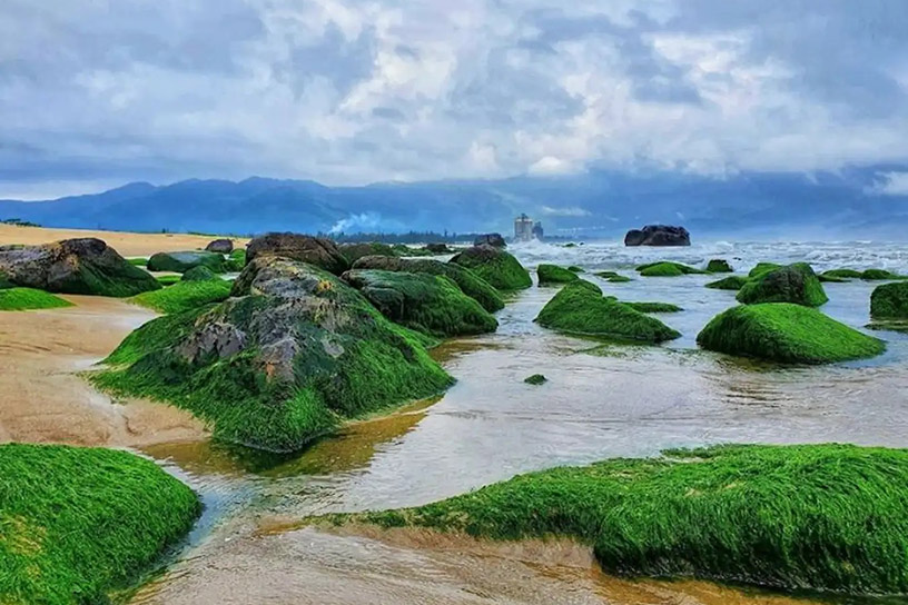 Nam O Beach