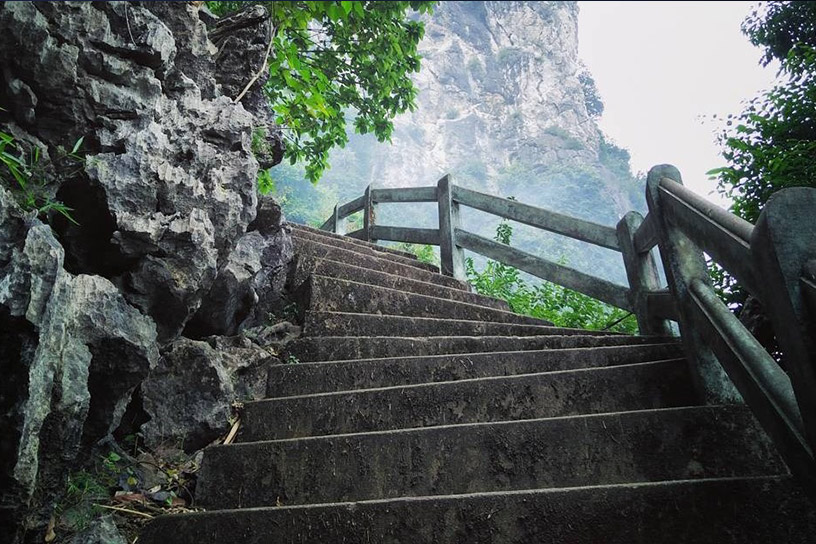 Bai Tho Mountain, Halong Bay