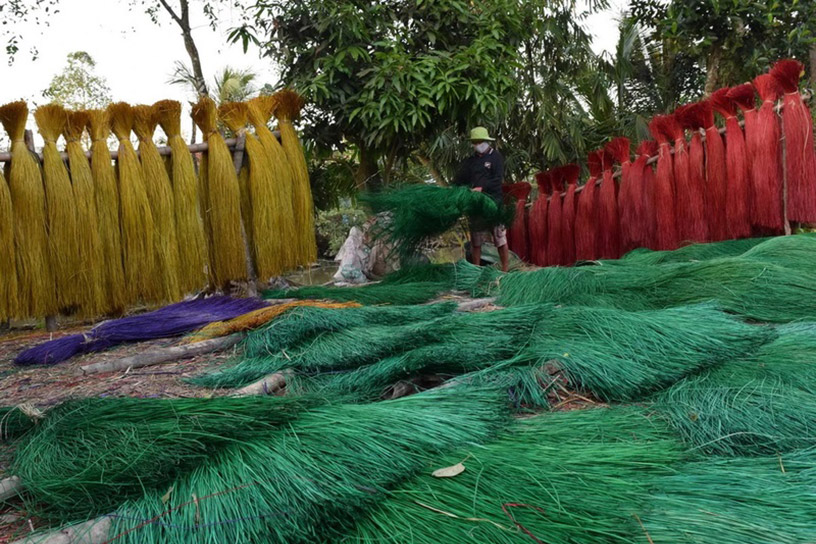Cam Ne Mat Weaving Craft Village