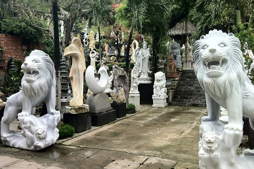 Non Nuoc Stone Carving Village