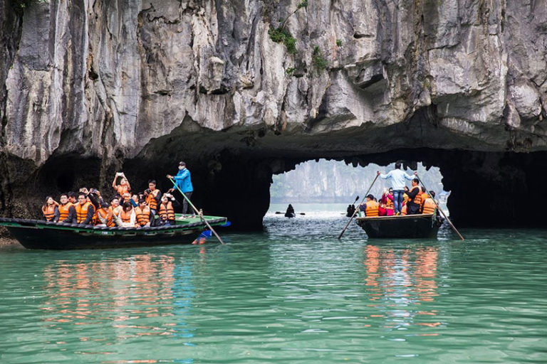 Luon Cave, Halong Bay