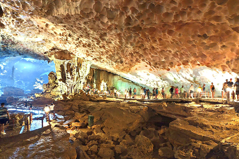 Sung Sot Cave Halong Bay