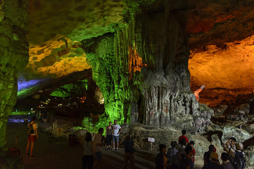 Sung Sot Cave Halong Bay