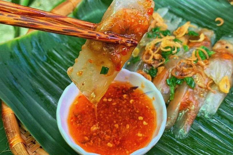 Food in Thuan An Beach, Hue