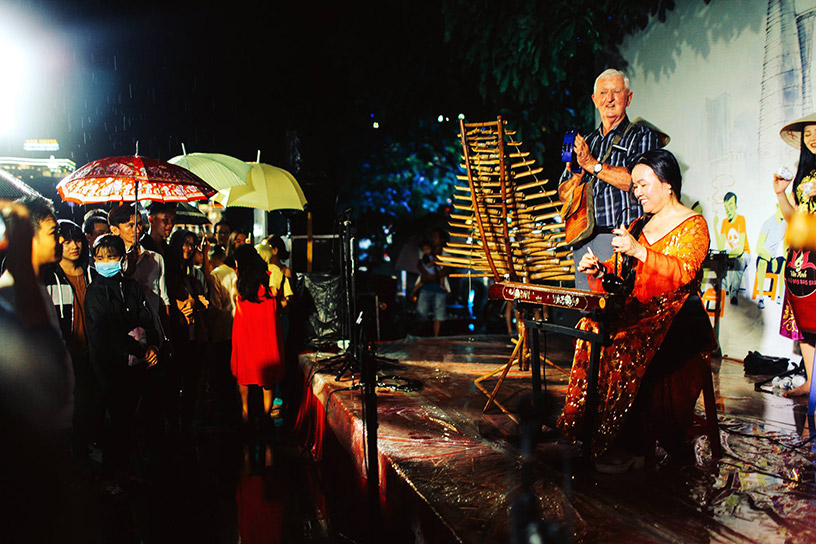 Enjoying Nighttime Street Performances