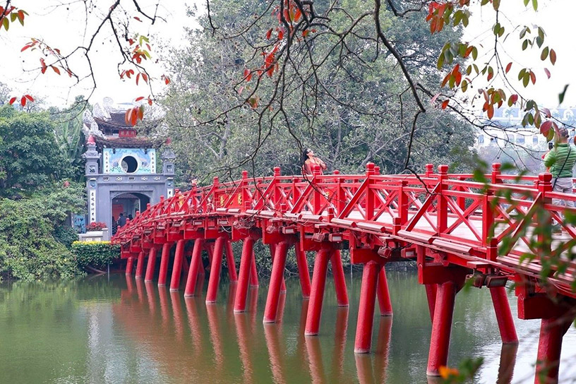 Ngoc Son Temple and The Huc Bridge