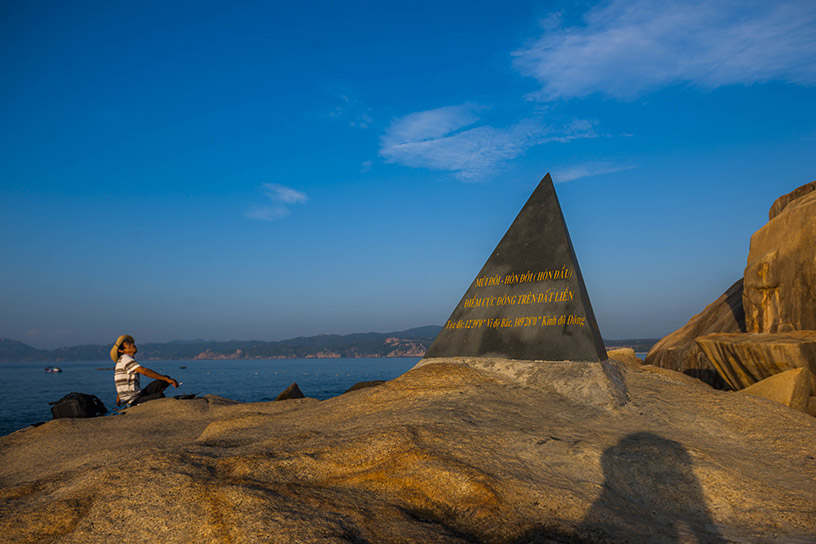 Catch the Sunrise at Mui Doi