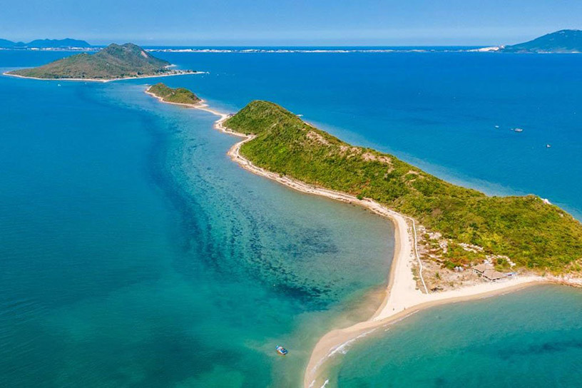 Van Phong Bay, Nha Trang: Things to Explore
