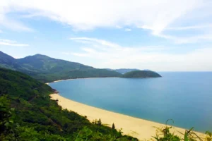 Non-Nuoc-Beach-Da-Nang