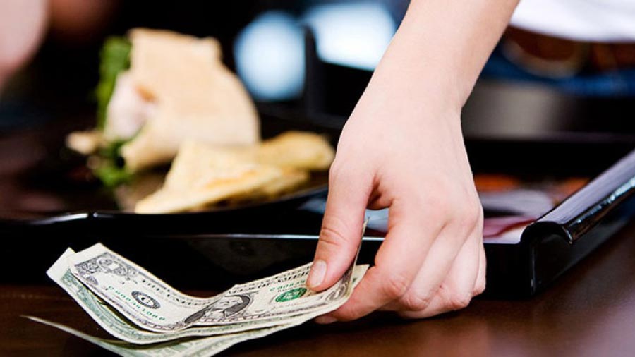 Tipping in Vietnam