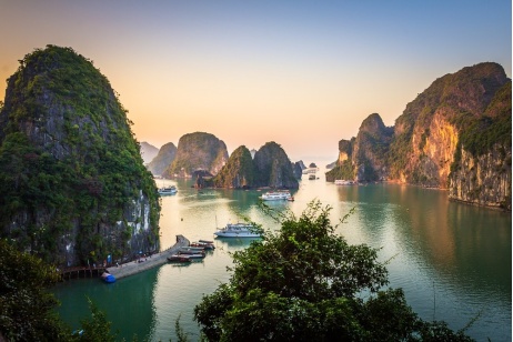 Explore Vietnam