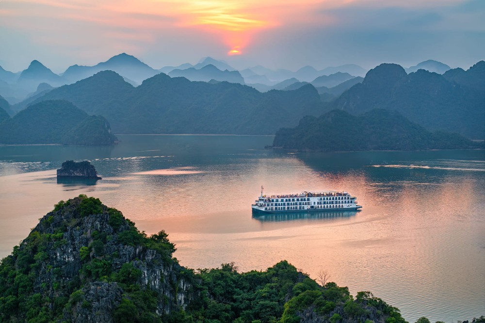 Indochine Cruise