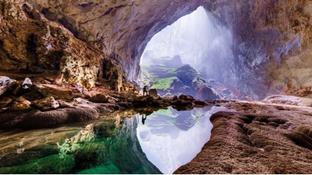 Discover Vietnam Caves and Karsts