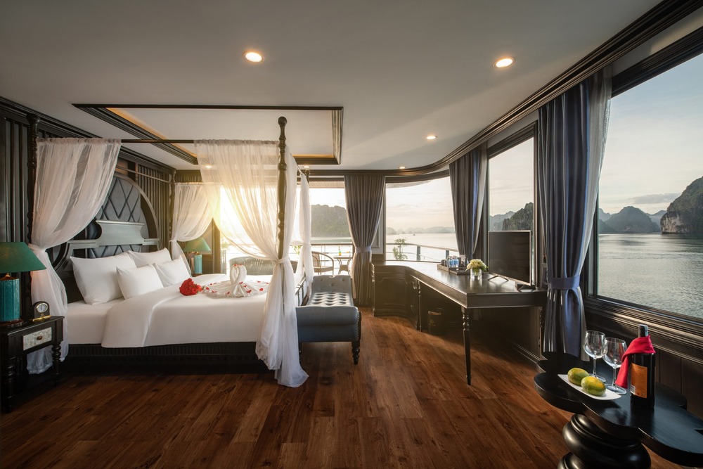 Honeymoon Suite Sea View with Terrace