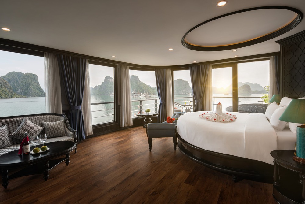 Executive Suite Sea View with Private Balcony