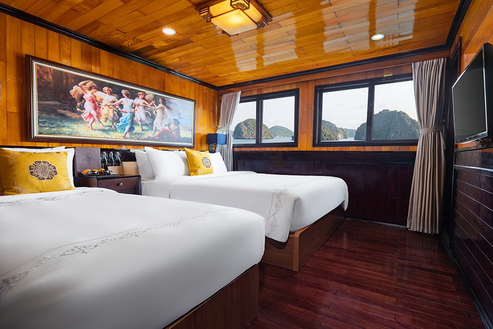 Deluxe Triple Cabin