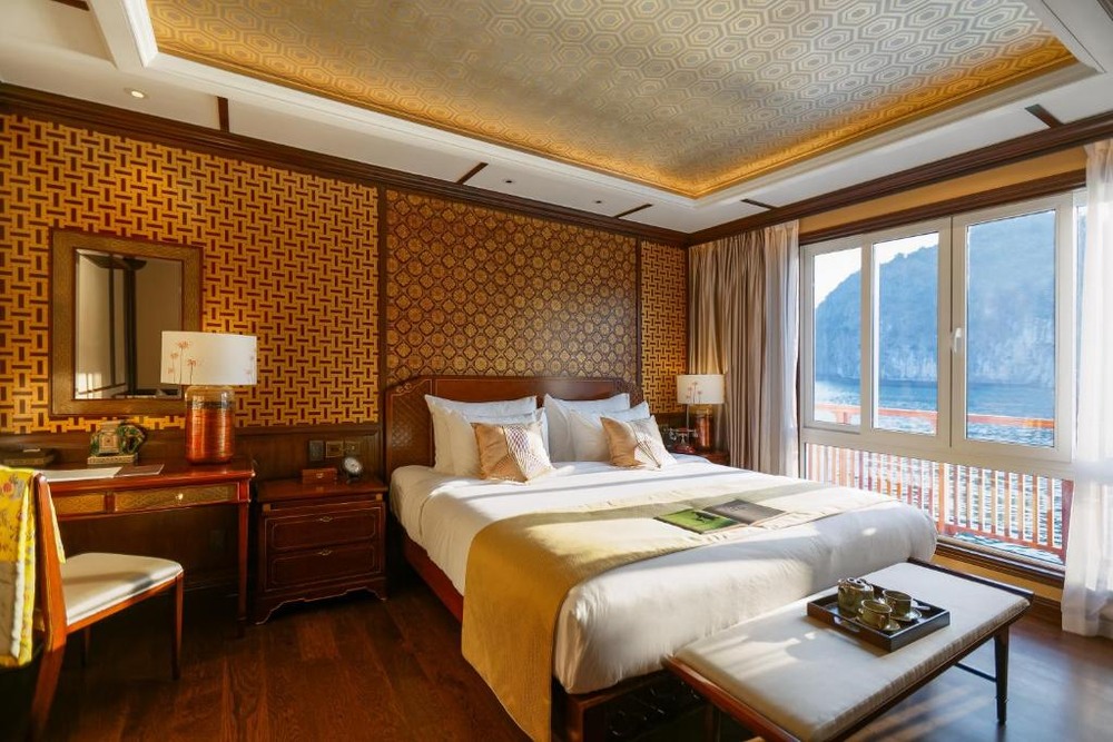 Regency Suites [Premium]