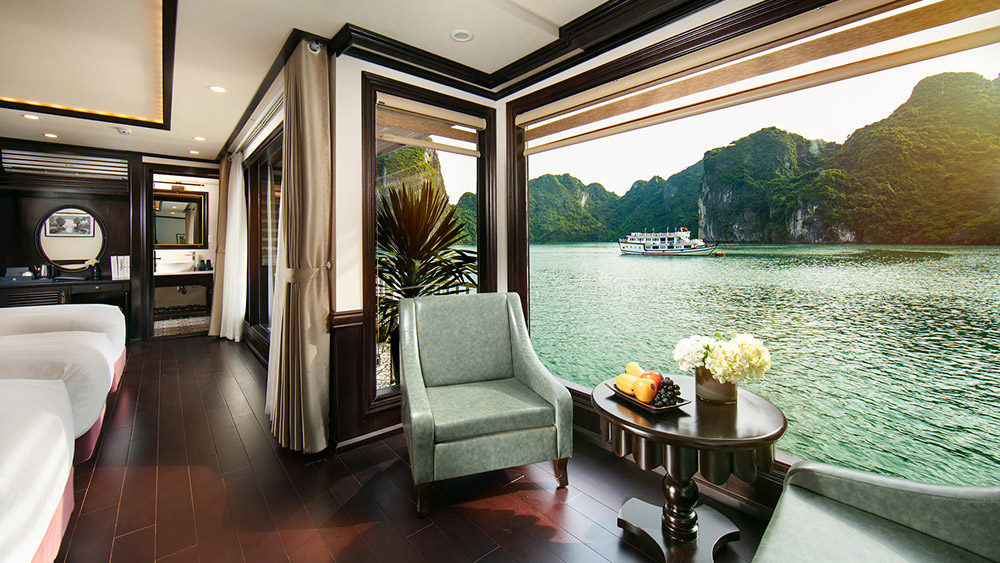 Triple Senior Suite Room With Balcony
