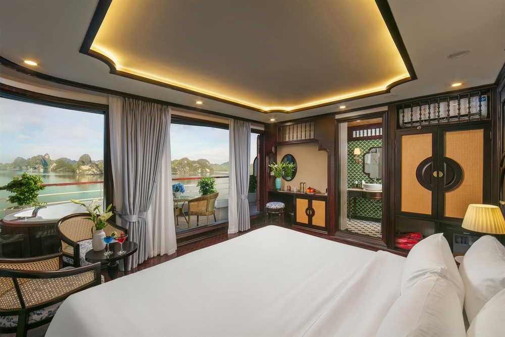 Suite with Balcony