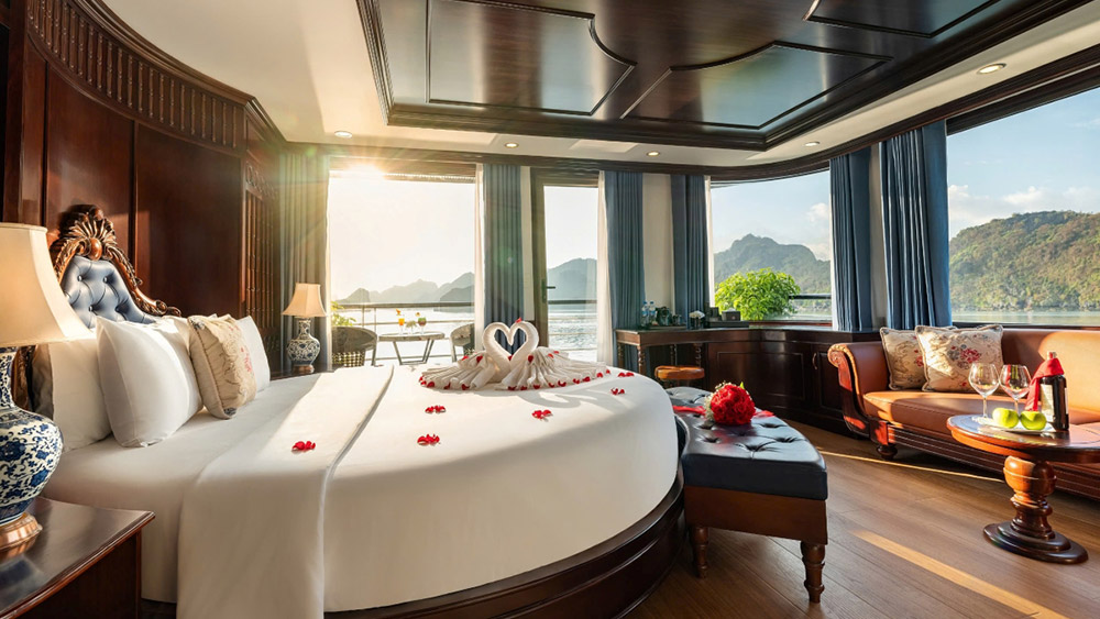 Honeymoon VIP Suite
