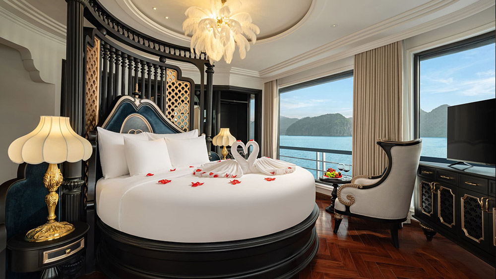 Honeymoon VIP Suite