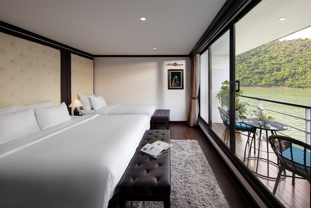 Elegance Suite Balcony Triple