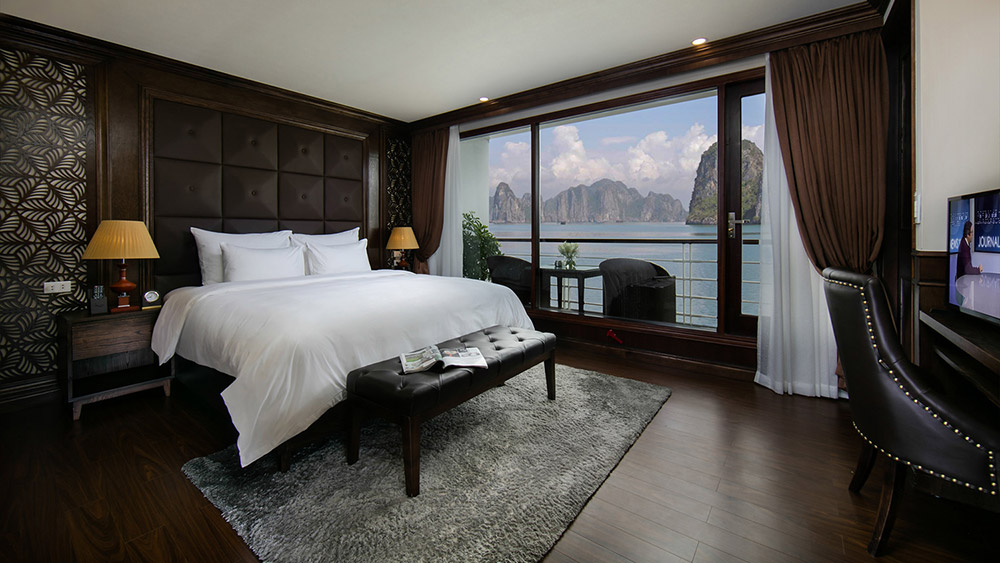 Elegance Suite Balcony Triple