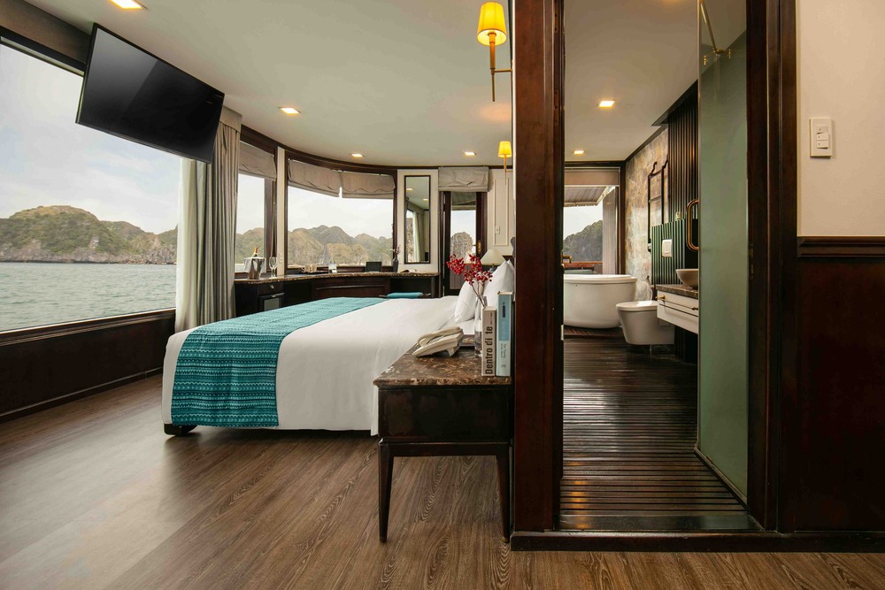 Family Premium Deluxe Cabin