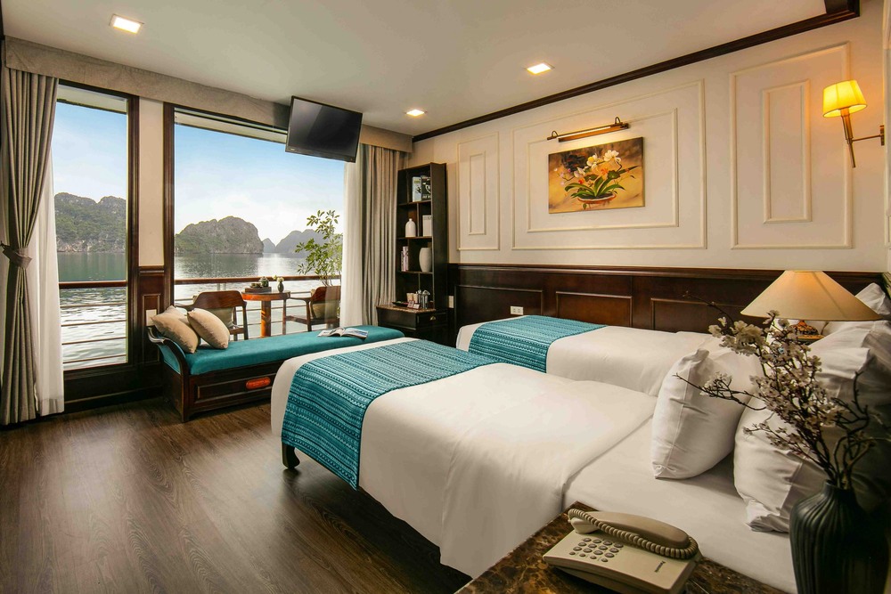 Family Deluxe Balcony Cabin