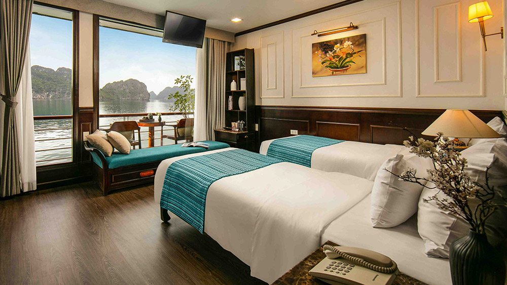 Premium Deluxe Balcony Cabin