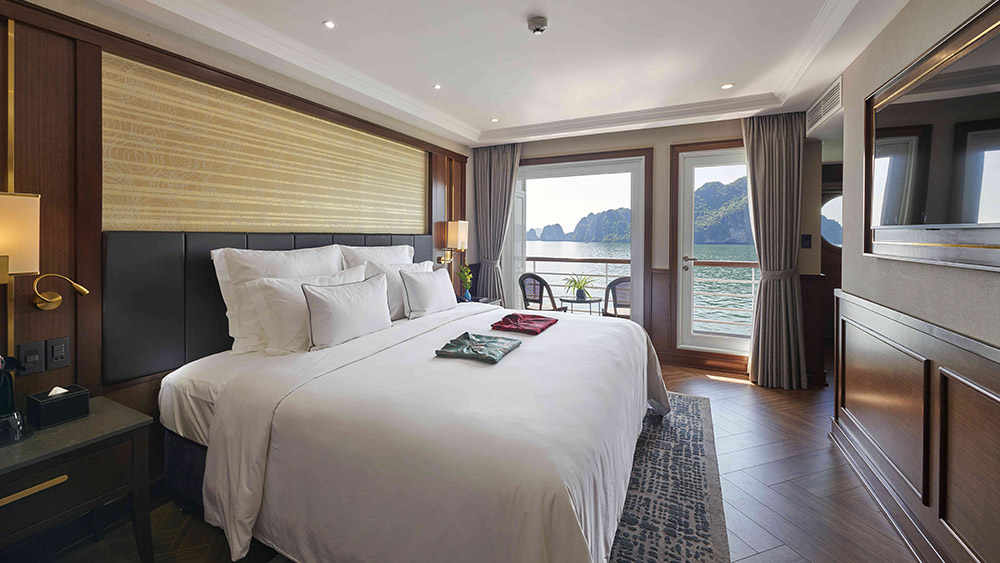Legacy Executive Balcony Cabin