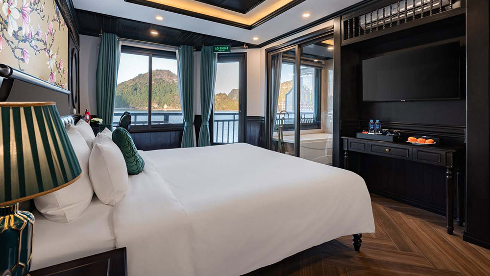 Junior Double or Twin Suite