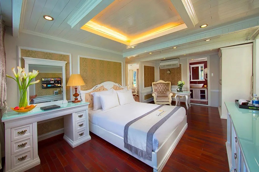 Senior Suite
