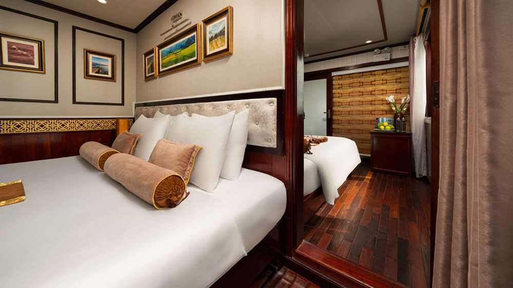 Connecting Cabin