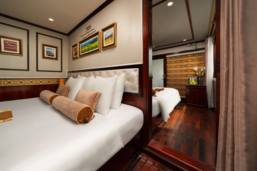 Connecting Cabin