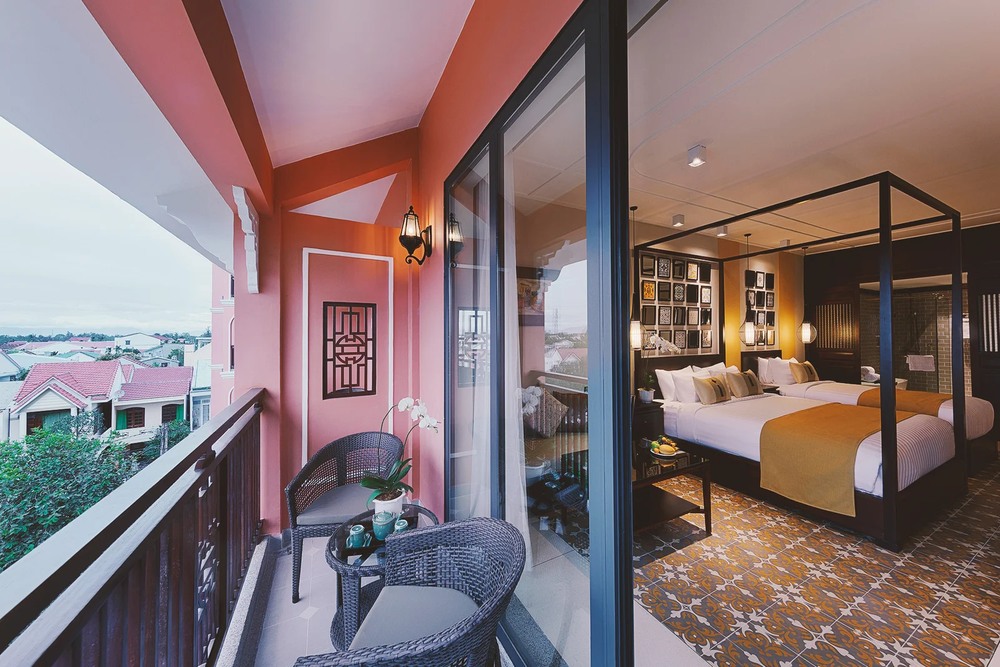 FAMILY SUITE