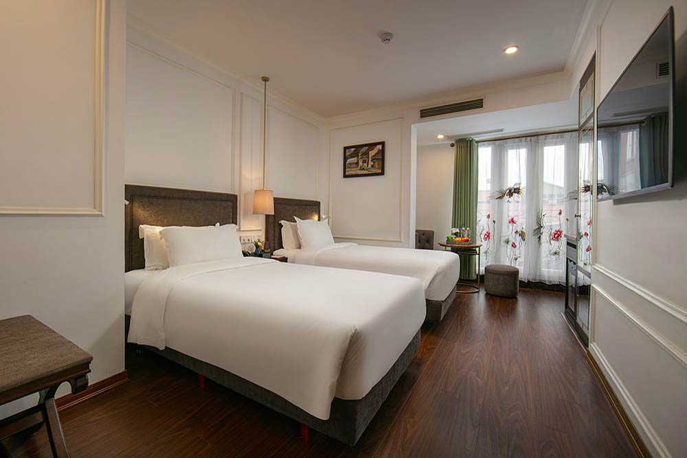 Deluxe Connecting Room
