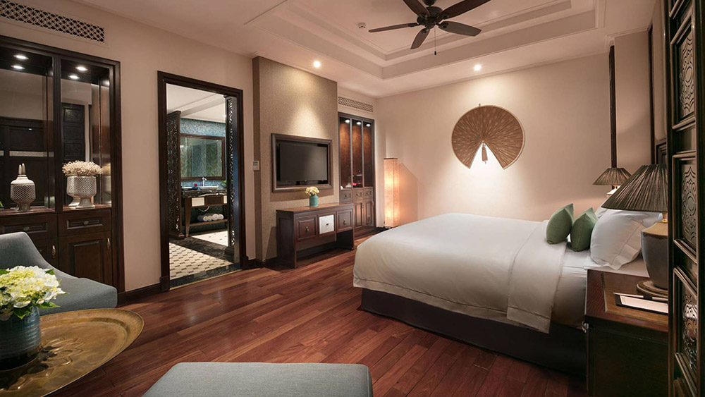 Fine Art Luxury Suite