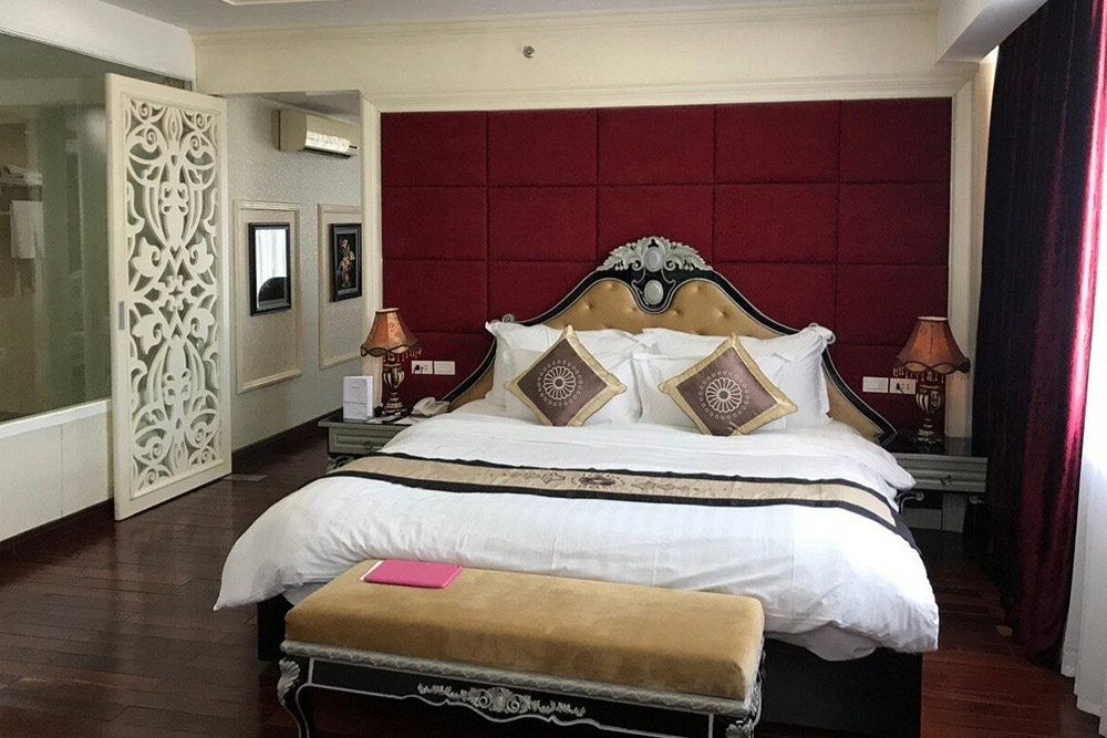 King Suite