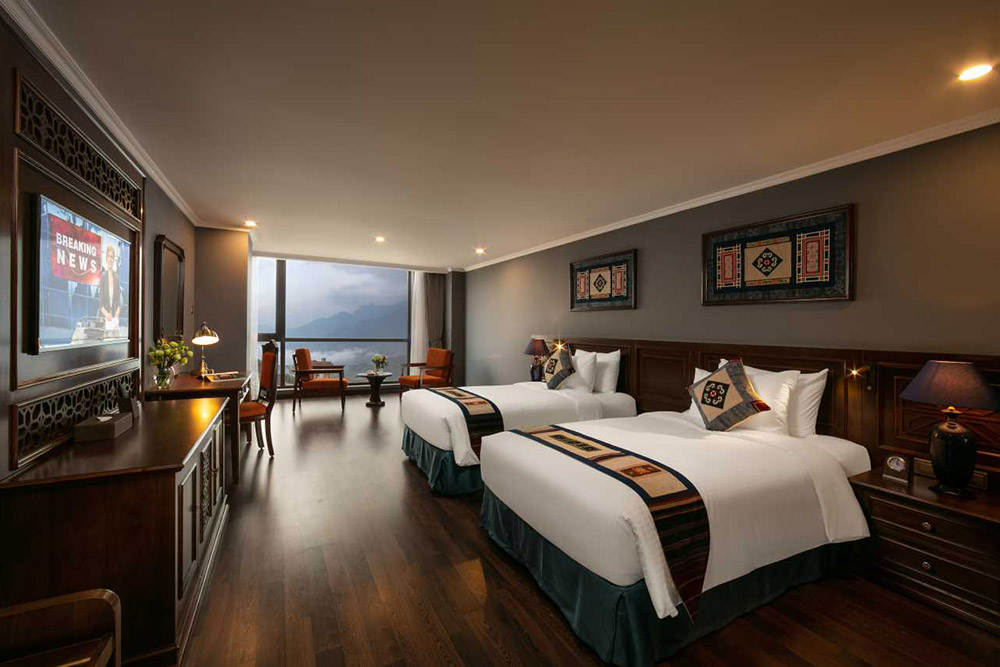 Superior Room – Mountain View